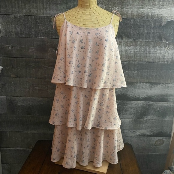 Sugarlips Pink floral tiered garden party vacation Dress - Picture 8 of 13